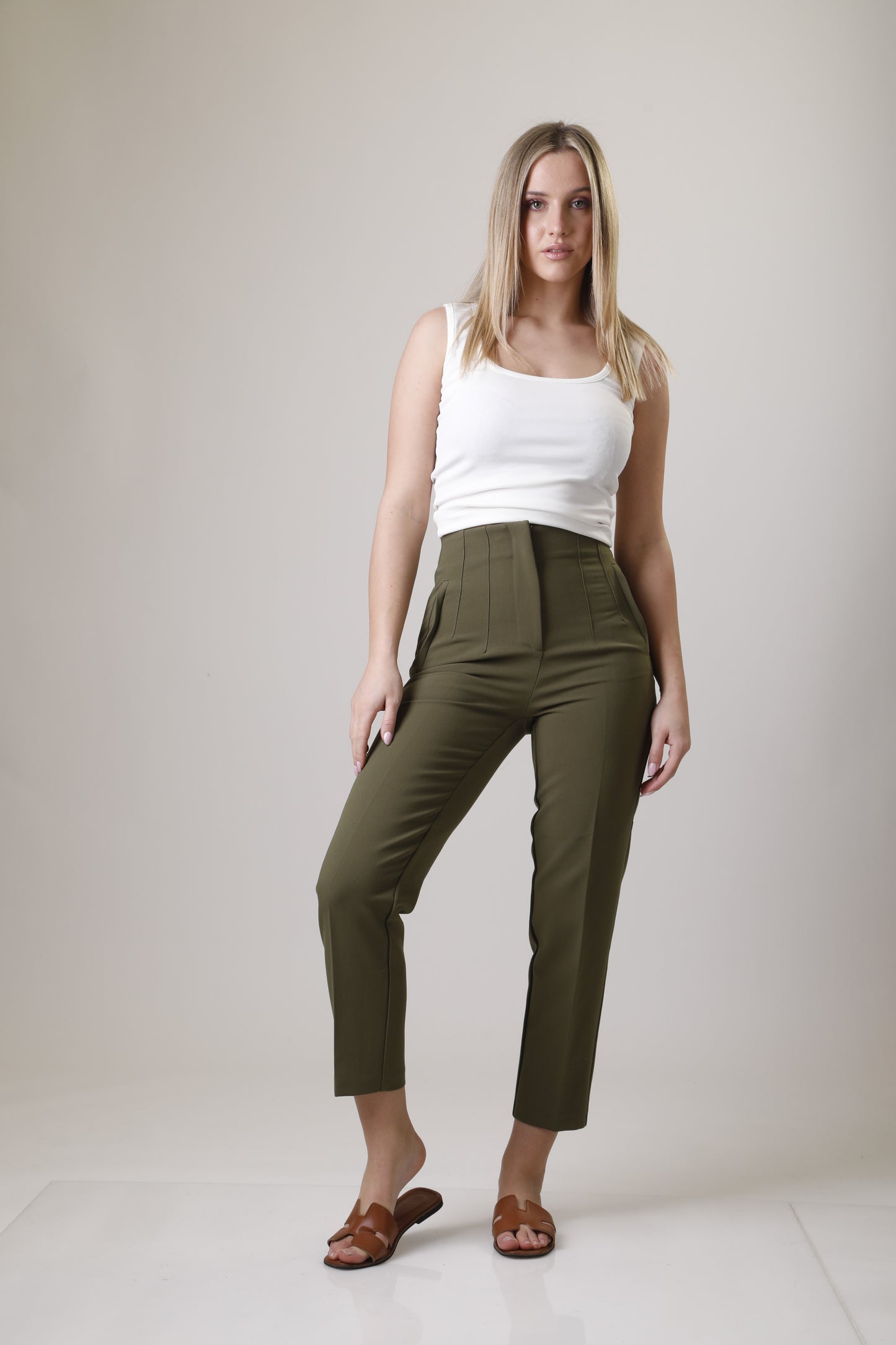 Trousers with Visible Seams