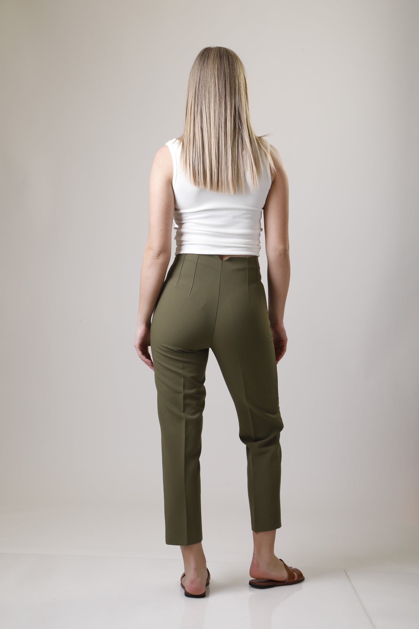 Trousers with Visible Seams