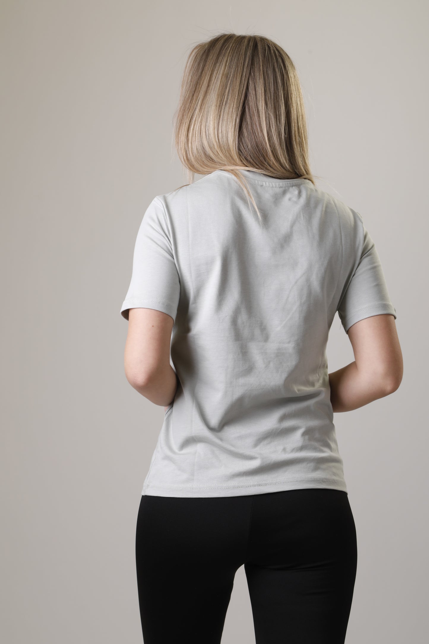 T-SHIRT with Back Seam