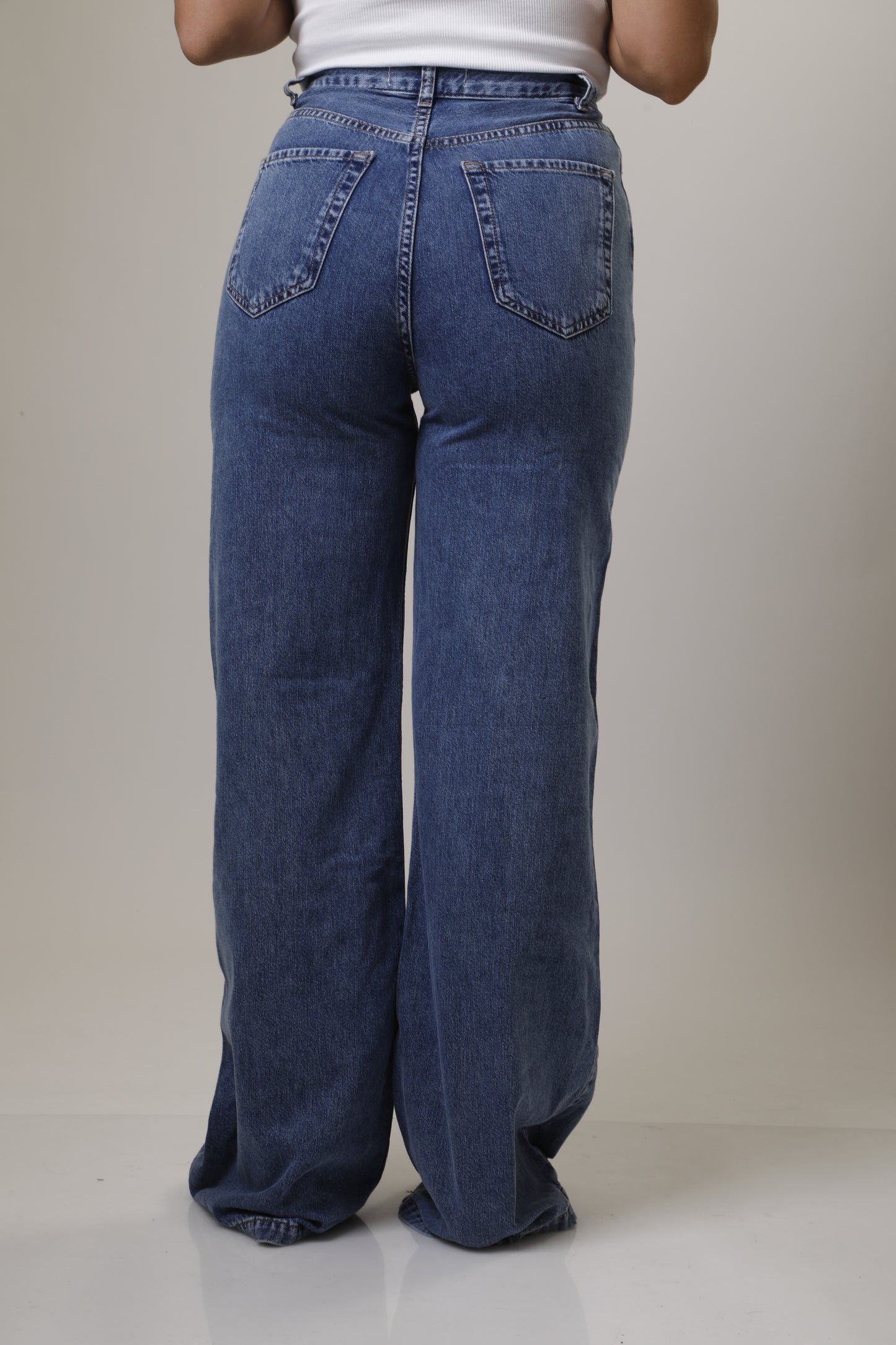 Wide Leg High-Rise Jeans