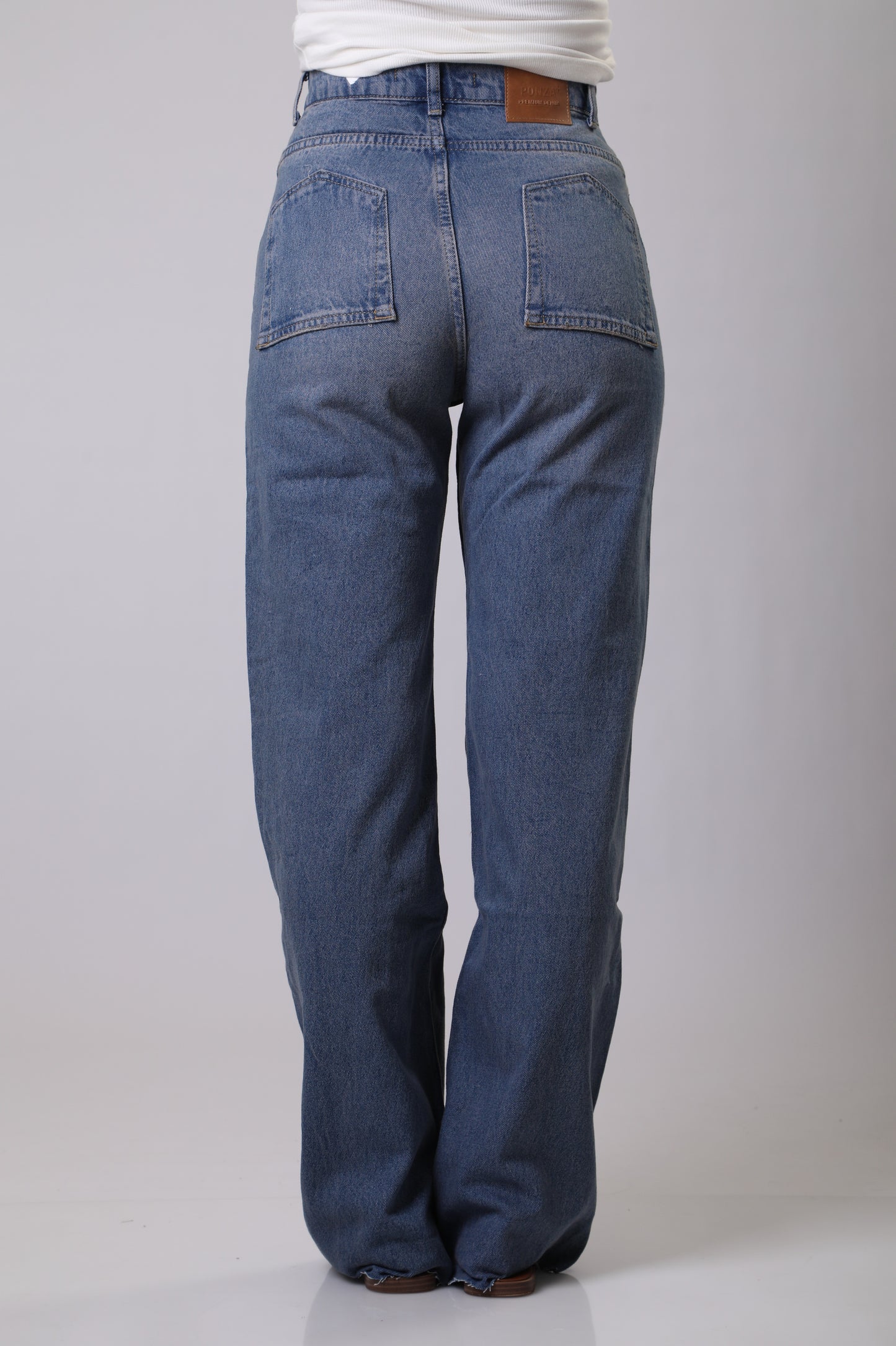 Loose fit high-rise Jeans