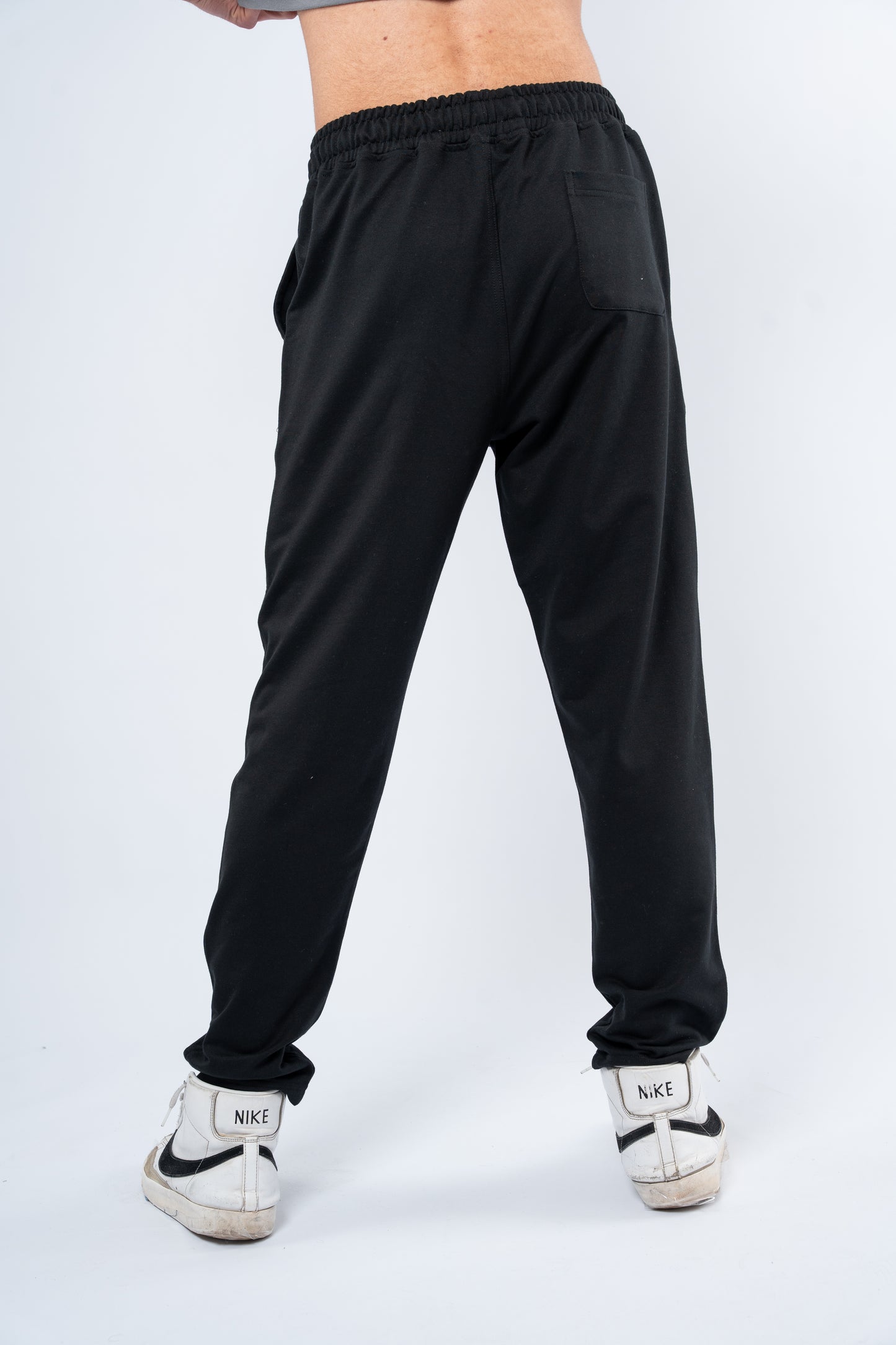 Straight cut sweatpants