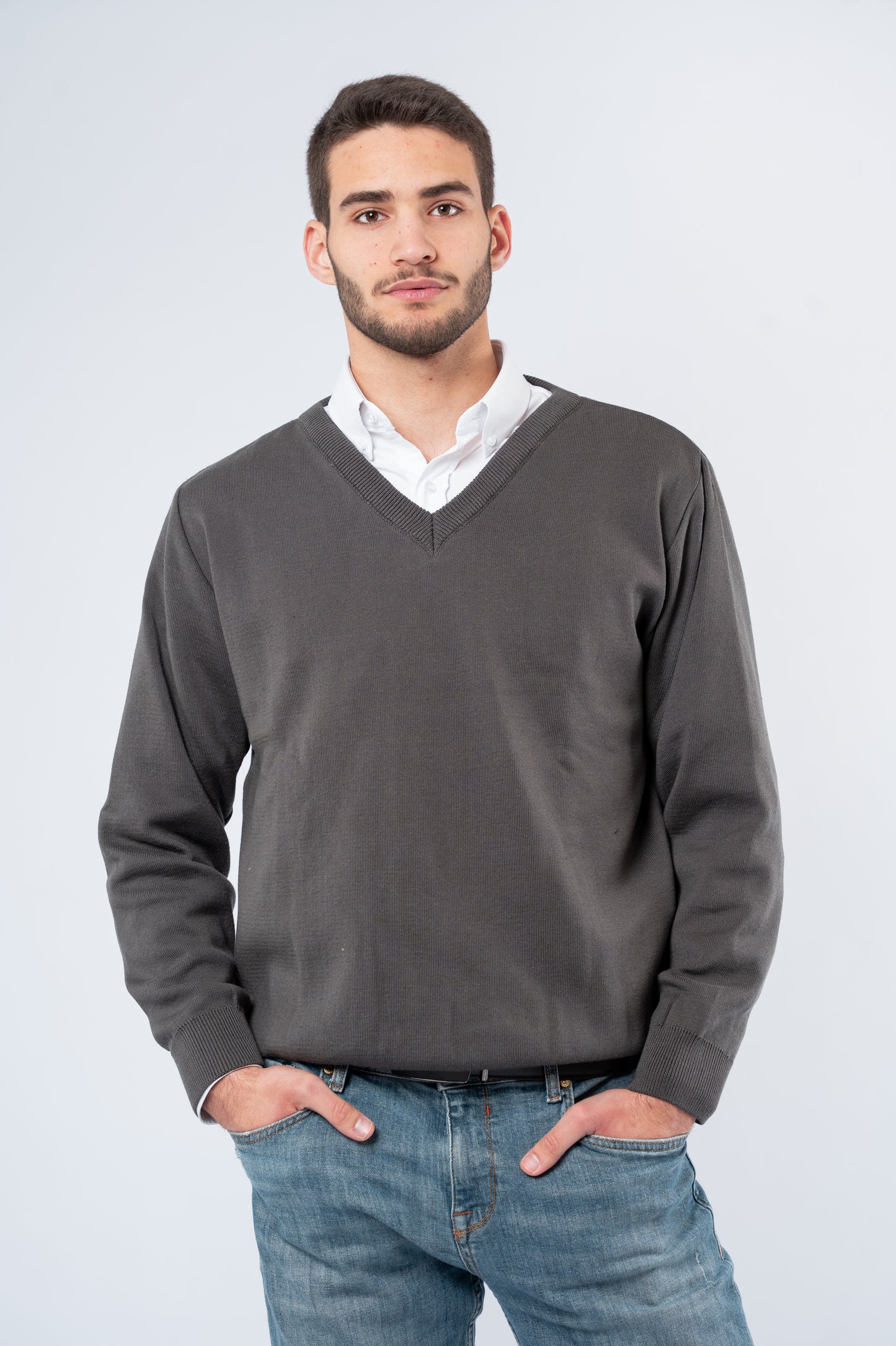 V neck wool sweater