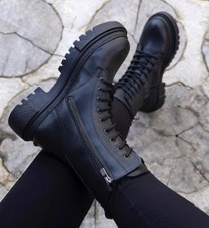 Dr. Marten Boots